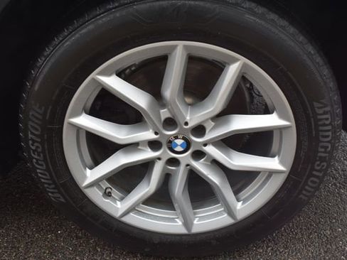 Used 2020 BMW X5 sDrive40i w/ Executive Package image 60