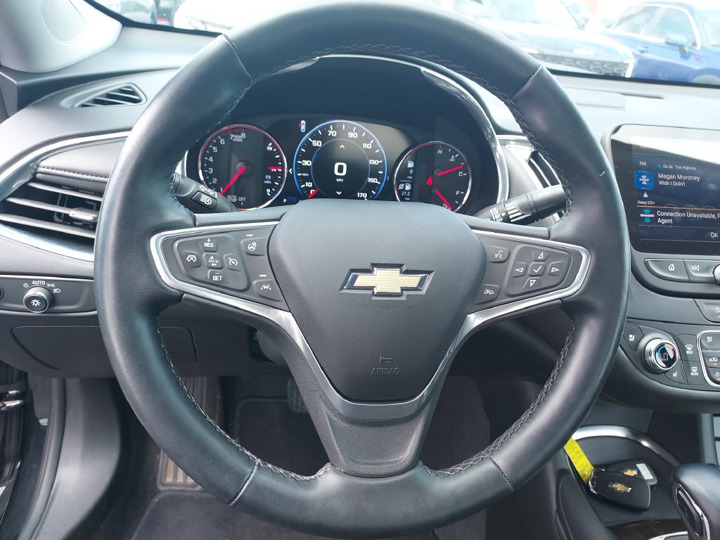 Used 2023 Chevrolet Malibu LT w/ Redline Edition FWD image 17