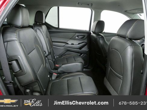 Used 2020 Chevrolet Traverse Premier AWD/4WD image 22