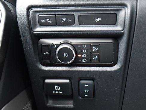 Used 2024 Ford F150 XLT w/ Equipment Group 303A High image 27