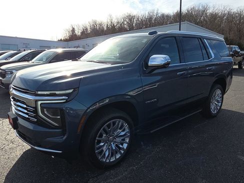 New 2026 Chevrolet Tahoe Premier w/ Sun And Tow Package AWD/4WD image 4