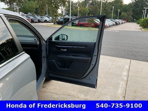 Used 2024 Honda CR-V EX-L image 30