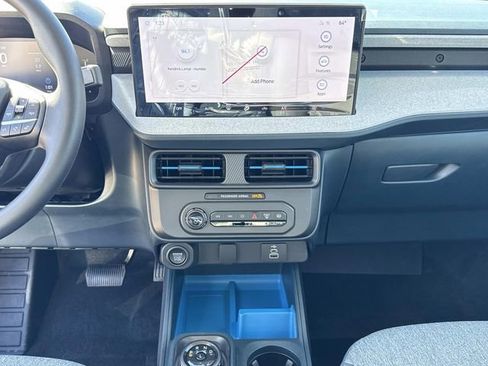 New 2026 Ford Maverick XLT AWD/4WD image 25