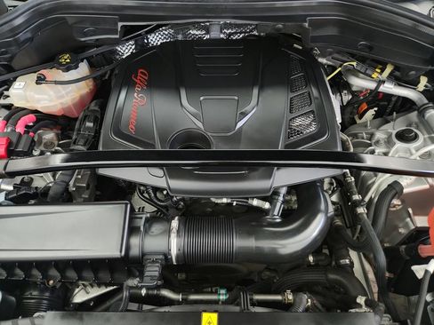 Used 2019 Alfa Romeo Stelvio AWD w/ Cold Weather Package image 35
