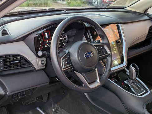Used 2025 Subaru Outback Premium image 14