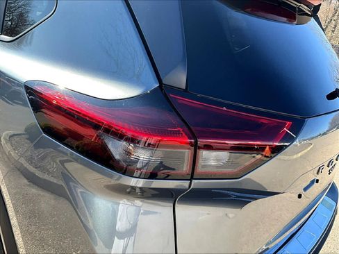 Certified 2024 Nissan Rogue SV image 32