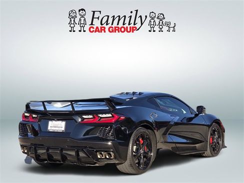 Used 2020 Chevrolet Corvette Stingray Coupe w/ Chrome Exterior Badge Package image 4