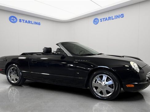 Used 2003 Ford Thunderbird image 12