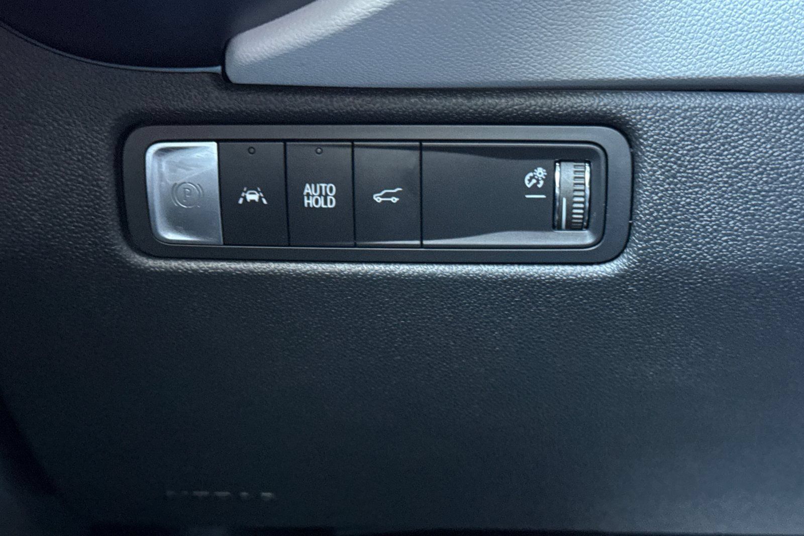 Used 2024 Chevrolet Equinox EV LT w/ Active Safety Package 3 AWD/4WD image 29