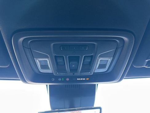 Certified 2024 Chevrolet Silverado 2500 ZR2 w/ Technology Package image 6