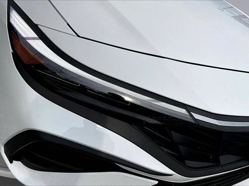 Used 2023 Hyundai Santa Fe SEL w/ Premium Package FWD image 30
