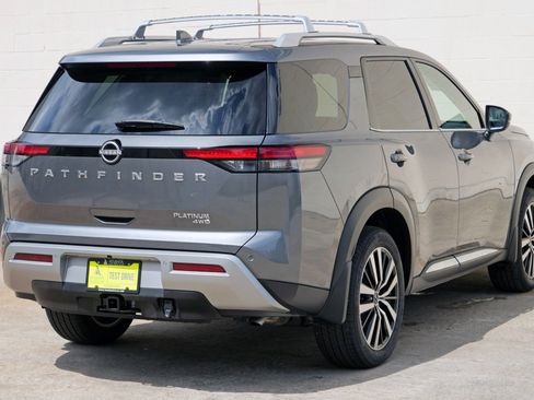Used 2025 Nissan Pathfinder Platinum w/ Cargo Package AWD/4WD image 50