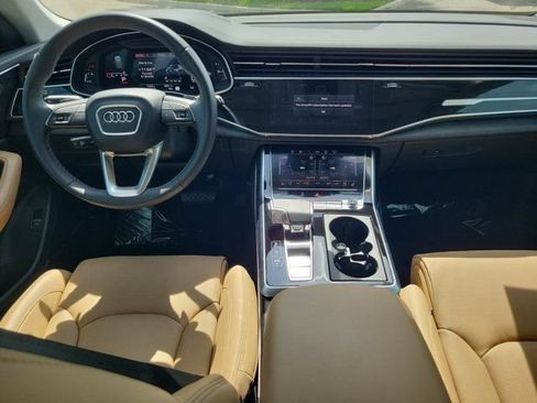 Certified 2025 Audi Q8 Prestige w/ Prestige Package AWD/4WD image 2