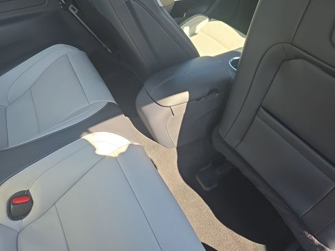 Used 2024 Ford Mustang Premium image 11