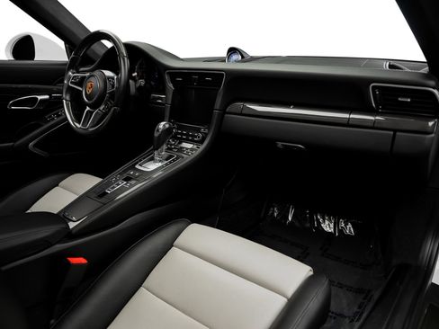 Used 2019 Porsche 911 Turbo AWD/4WD image 56