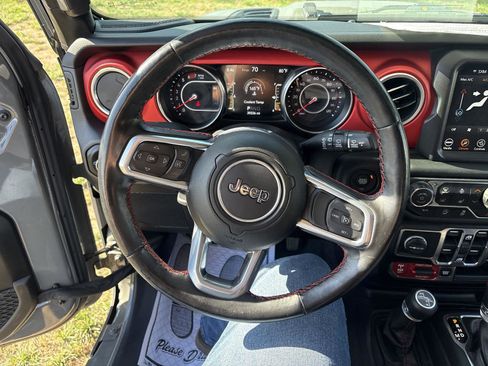 Used 2020 Jeep Wrangler Unlimited Rubicon AWD/4WD image 16