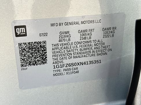 Used 2022 Chevrolet Bolt EUV Premier w/ Sun & Sound Package image 28