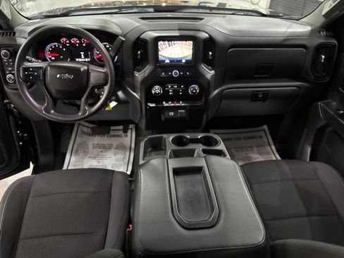 Used 2020 Chevrolet Silverado 1500 Custom Trail Boss w/ Custom Convenience Package AWD/4WD image 29