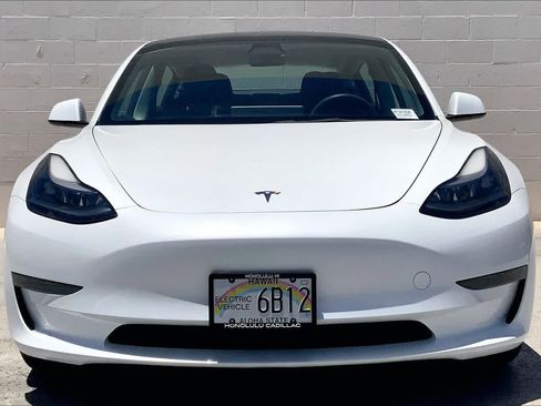 Used 2023 Tesla Model 3 Standard Range RWD image 6