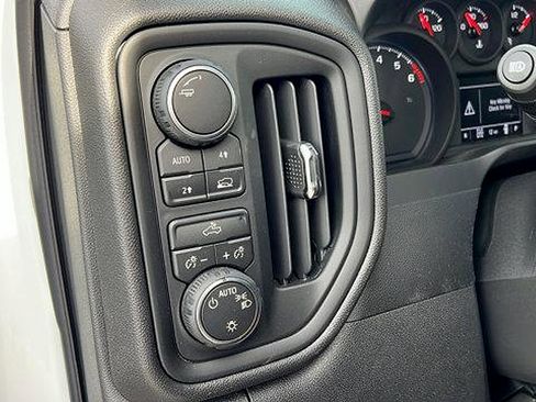 New 2026 Chevrolet Silverado 1500 W/T image 21