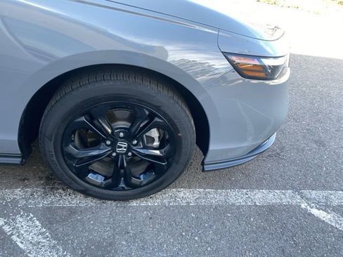 Used 2025 Honda Accord SE image 21