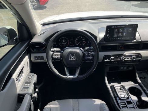 Used 2023 Honda Pilot EX-L image 5