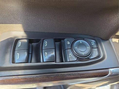 Used 2019 GMC Sierra 1500 Denali AWD/4WD image 15