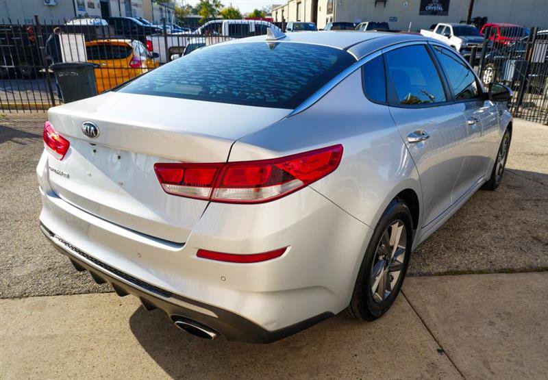 Used 2019 Kia Optima LX FWD image 8