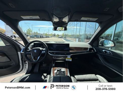 New 2026 BMW X5 xDrive40i AWD/4WD image 18