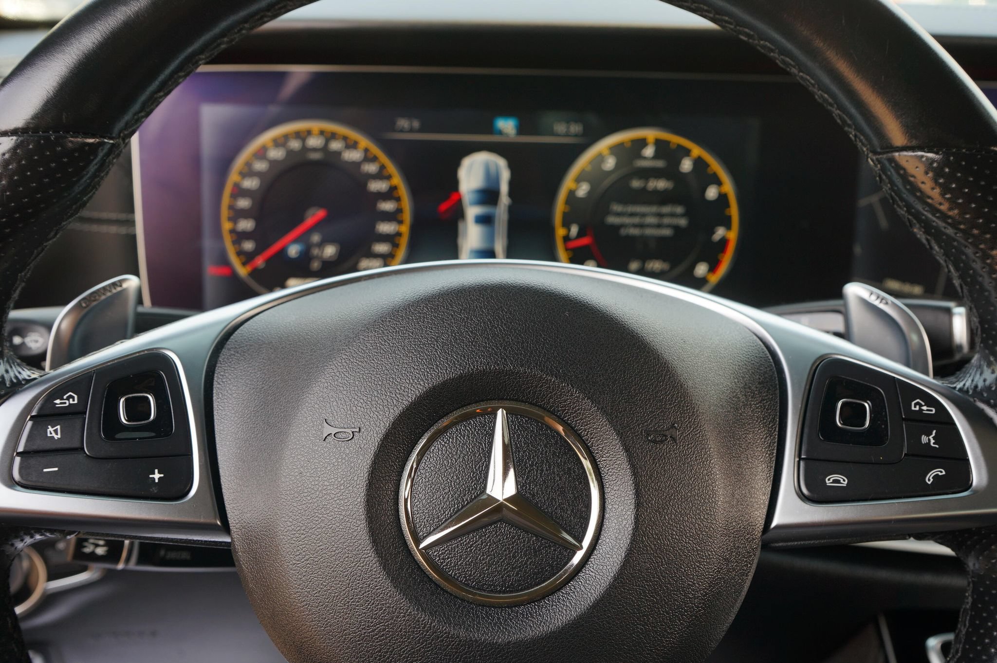 Used 2018 Mercedes-Benz E 63 AMG S image 27