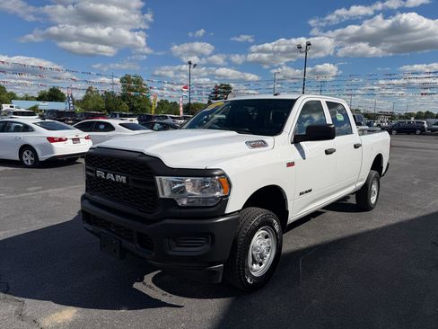 Used 2022 RAM 2500 Tradesman AWD/4WD image 9