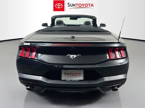 Used 2024 Ford Mustang Premium RWD image 39