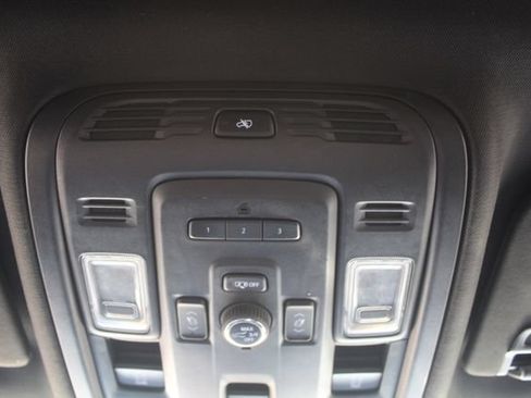 Used 2021 GMC Yukon Denali w/ Denali Premium Package AWD/4WD image 37