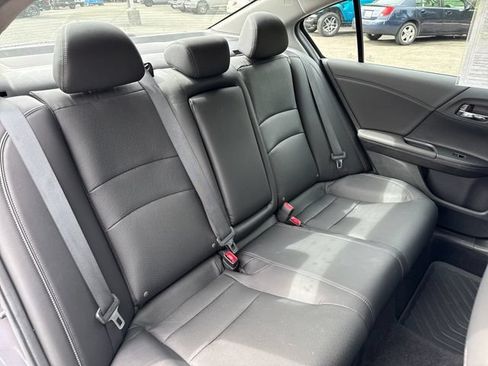 Used 2017 Honda Accord EX-L image 21