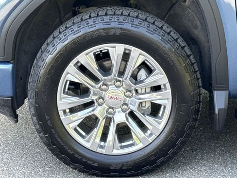 Used 2025 GMC Sierra 1500 Denali AWD/4WD image 15