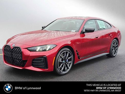 New 2026 BMW 430i xDrive w/ M Sport Package AWD/4WD image 7