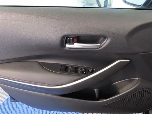 Used 2023 Toyota Corolla SE FWD image 12