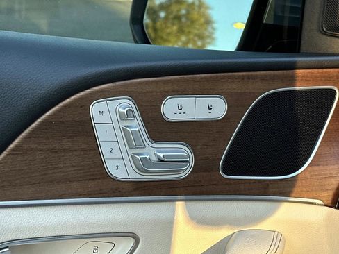 Used 2024 Mercedes-Benz GLE 350 4MATIC image 18