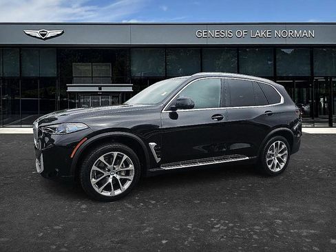Used 2024 BMW X5 sDrive40i RWD image 1