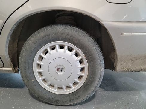 Used 1999 Buick Century Limited FWD image 13