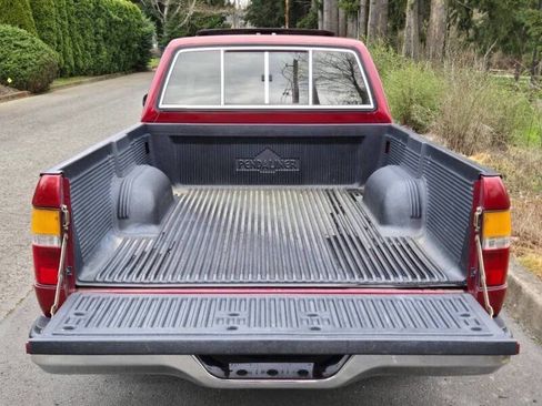 Used 1989 Toyota Pickup SR5 RWD image 12