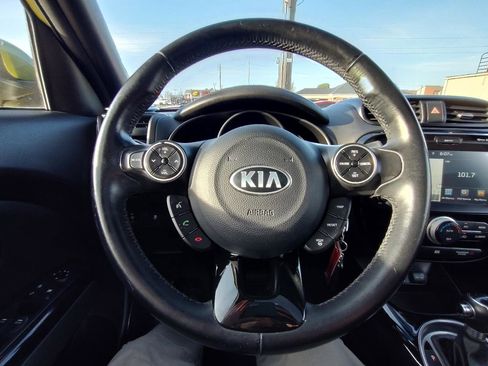 Used 2015 Kia Soul ! w/ Sun & Sound Package image 17
