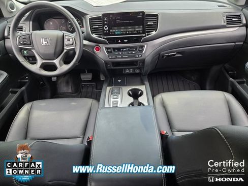 Certified 2025 Honda Ridgeline RTL image 9