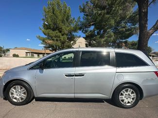 Used 2013 Honda Odyssey LX image 1