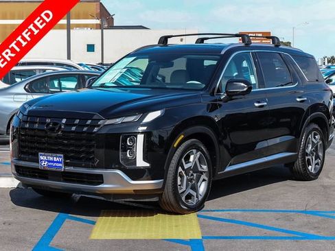 Used 2023 Hyundai Palisade Limited FWD image 3