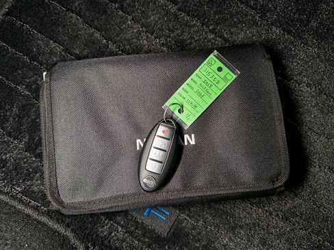 Used 2018 Nissan Leaf S image 21