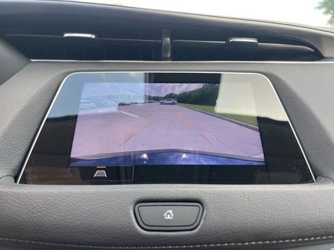 Certified 2023 Cadillac XT4 Premium Luxury FWD image 22
