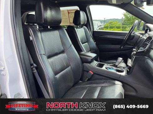 Used 2021 Jeep Grand Cherokee Limited w/ Luxury Group II RWD image 27