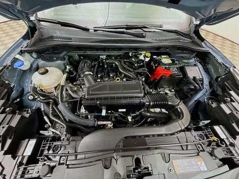 Used 2024 Ford Escape Active image 29