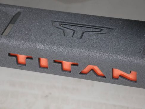 Used 2023 Nissan Titan PRO-4X w/ Pro-4x Convenience Package image 22